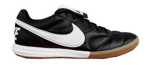 nike premier 2 indoor.